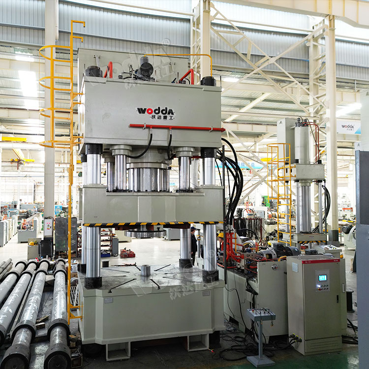 1800T封頭拉伸液壓機(jī) 1800T封頭拉伸液壓機(jī)